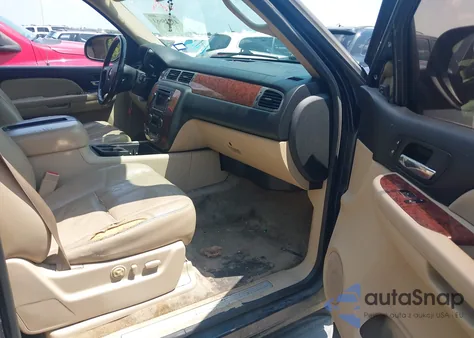 2008 Chevrolet Suburban 1500 Lt from USA, damaged, VIN 3GNFC16058G307533